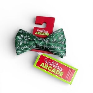 Holiday Arcade men's Poinsettia Fair Isle pre-tied bow tie in green.